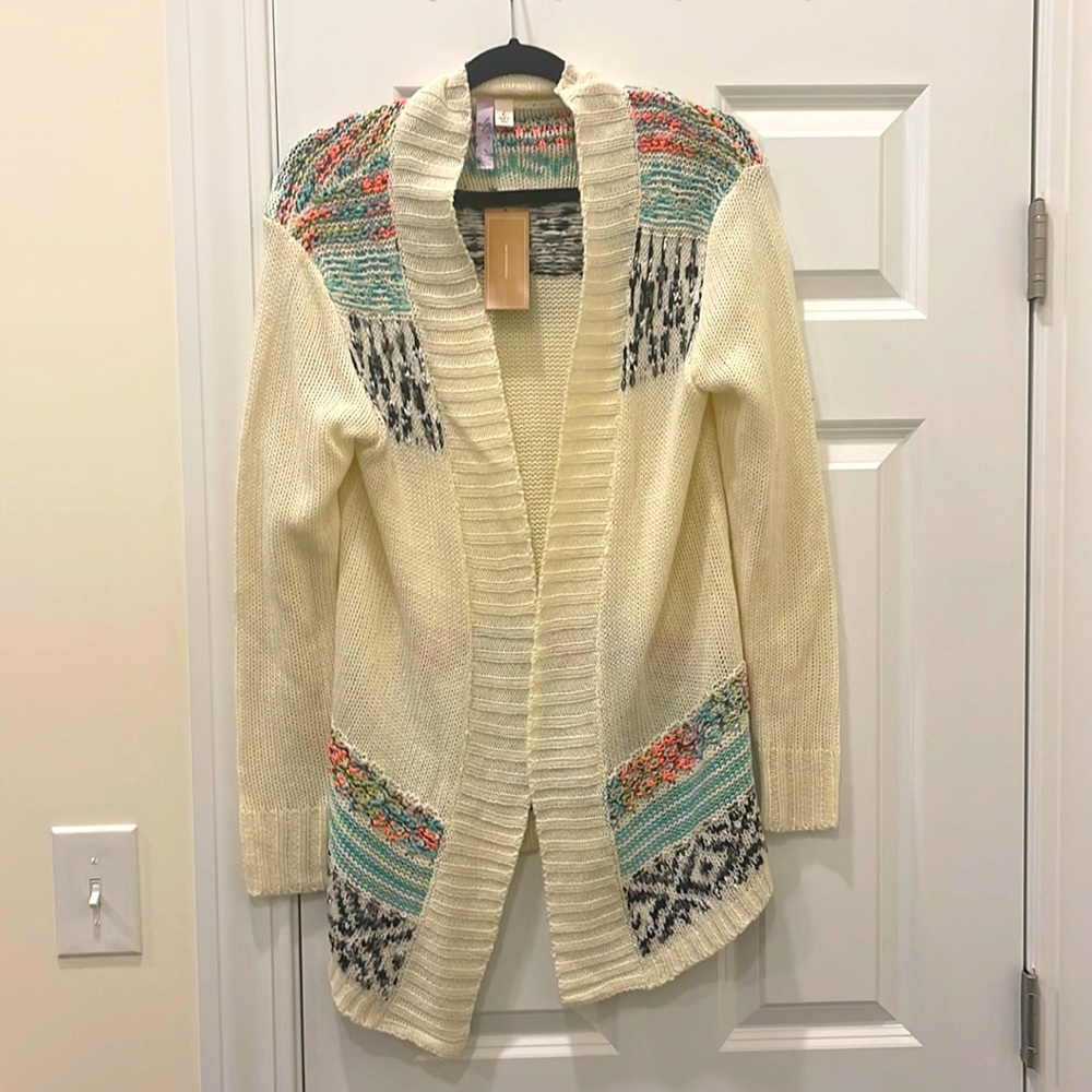 Brand new Alya women’s cardigan